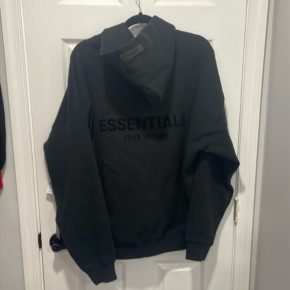 Fear of God Essentials large Mens pullover